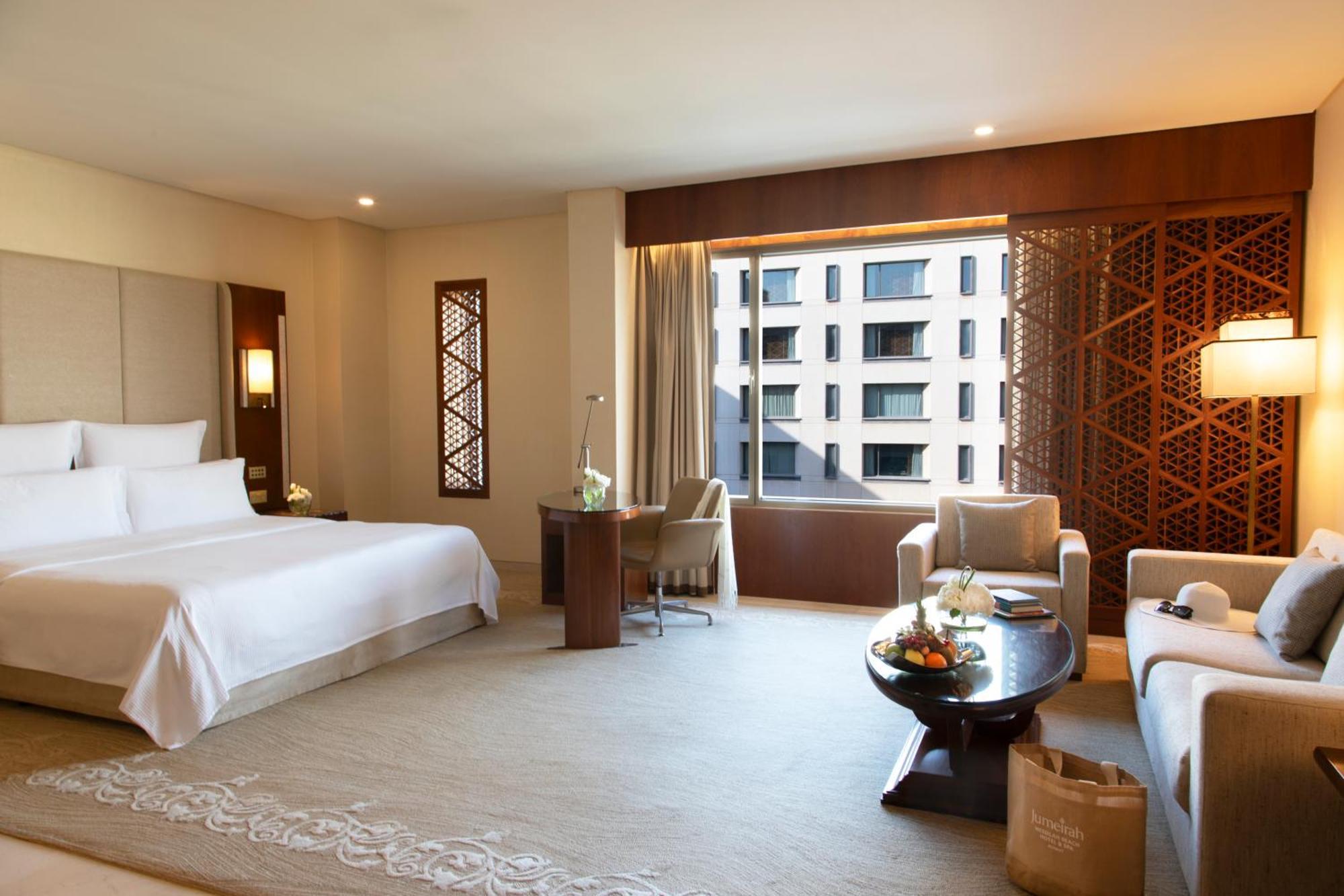 Jumeirah Messilah Beach Kuwait Kuwait City Exterior foto Deluxe Room